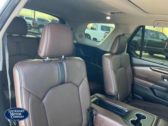 Used 2025 Honda Pilot Elite image 22