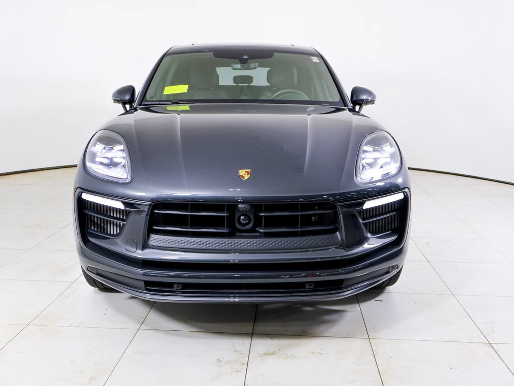 Certified 2026 Porsche Macan S AWD/4WD image 7