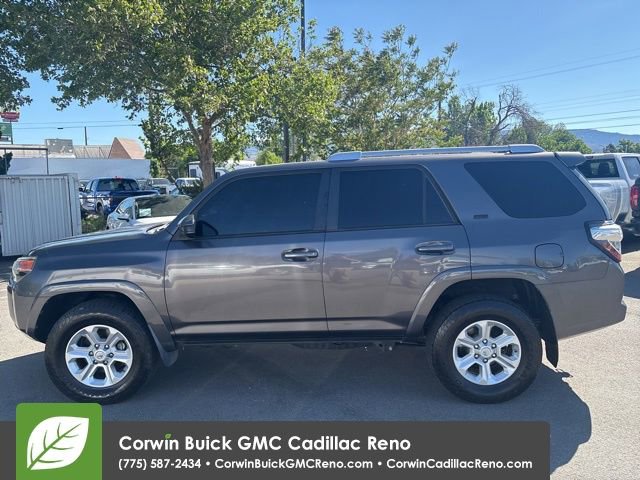 Used 2015 Toyota 4Runner SR5 AWD/4WD image 5