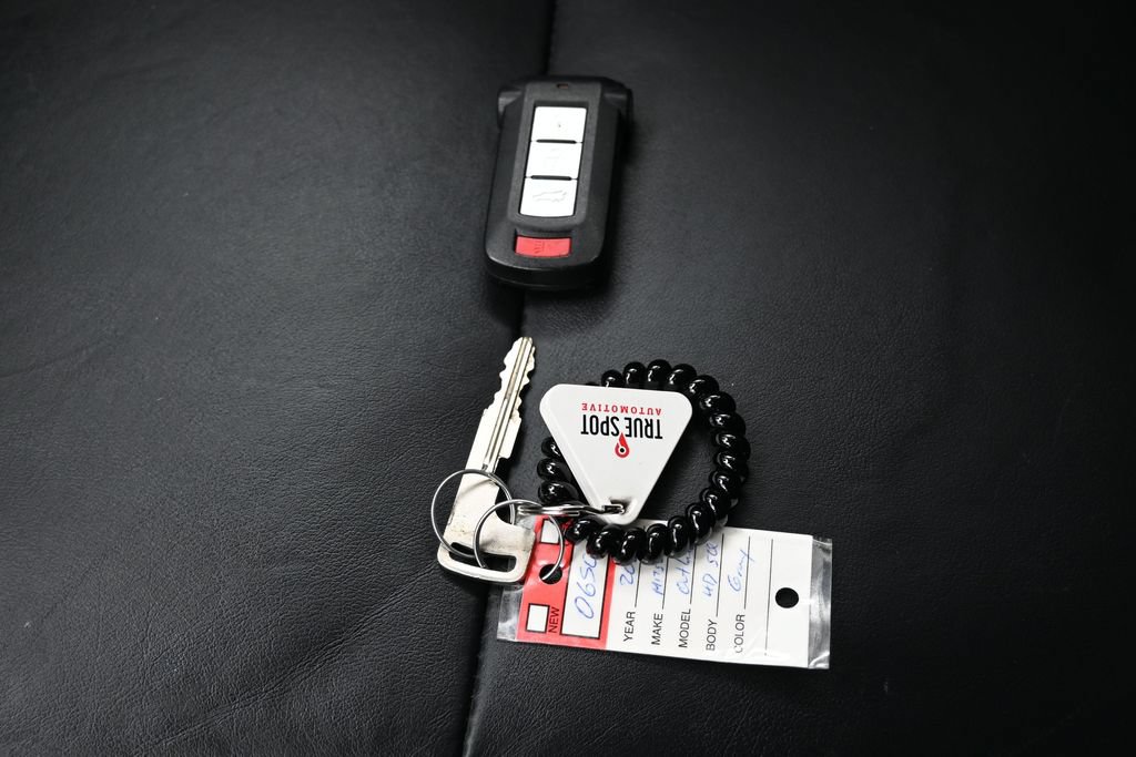 Used 2022 Mitsubishi Outlander SEL AWD/4WD image 27
