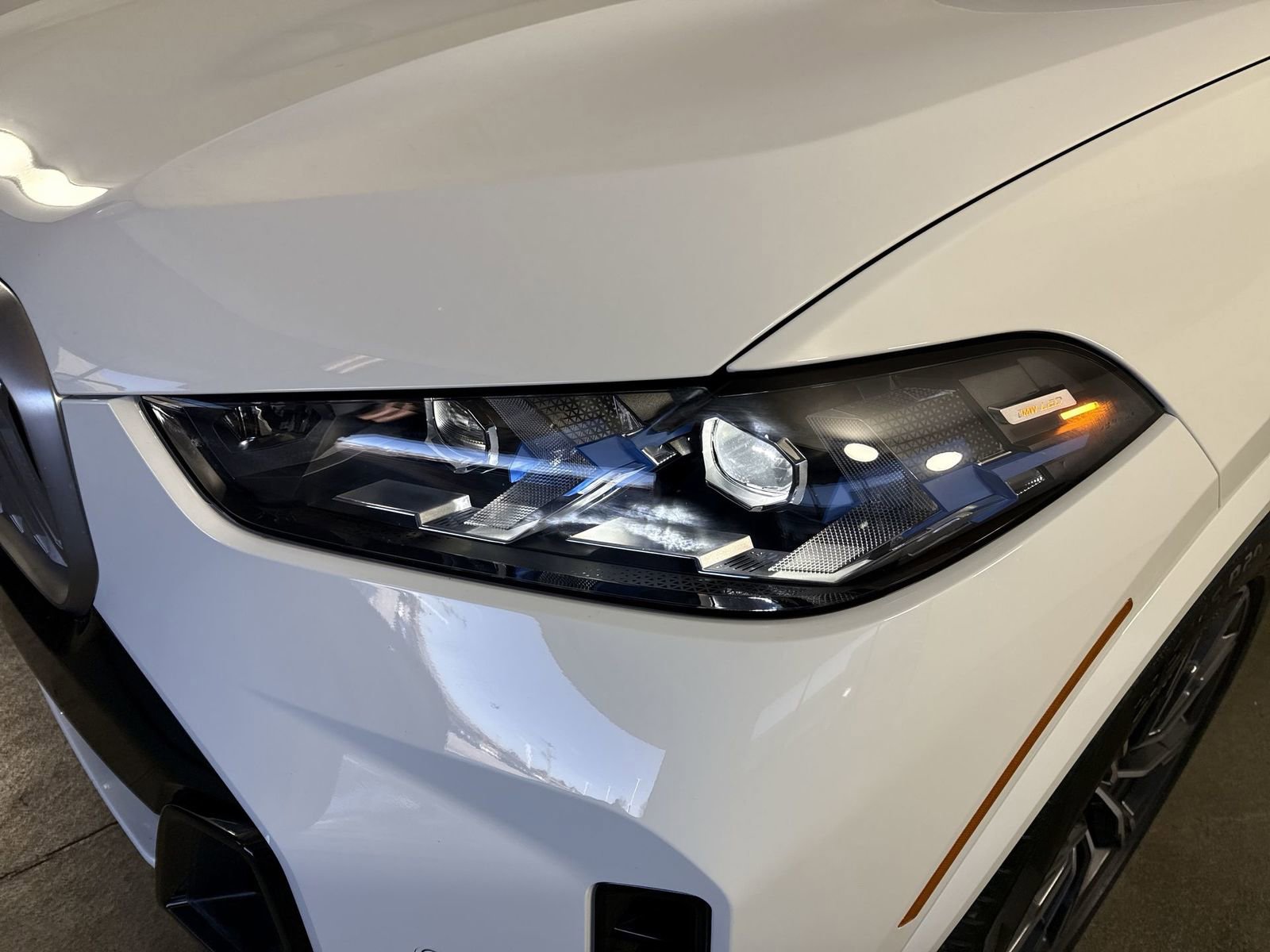 Used 2025 BMW X5 xDrive40i image 28