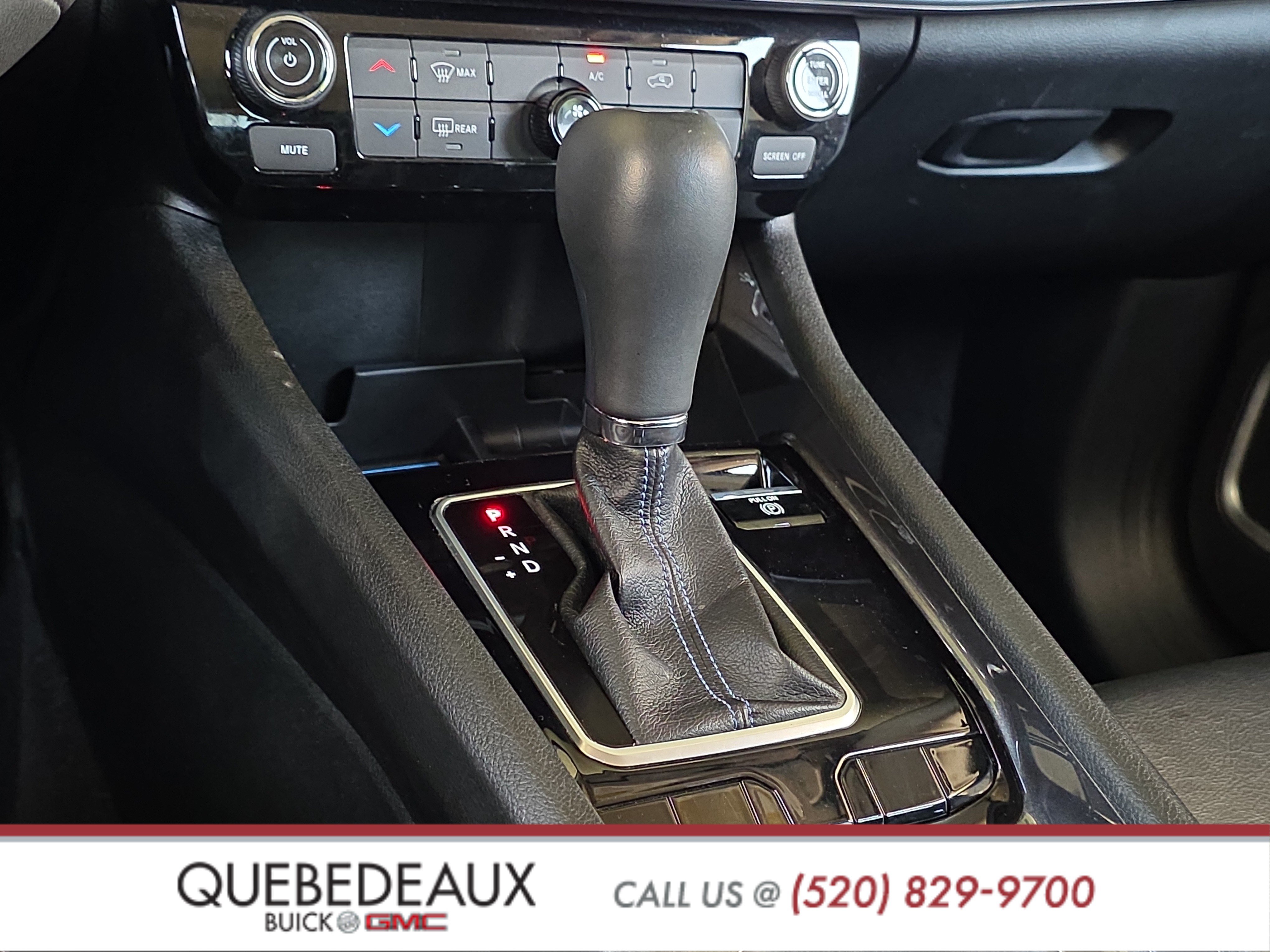 Used 2022 Jeep Compass Latitude FWD image 18