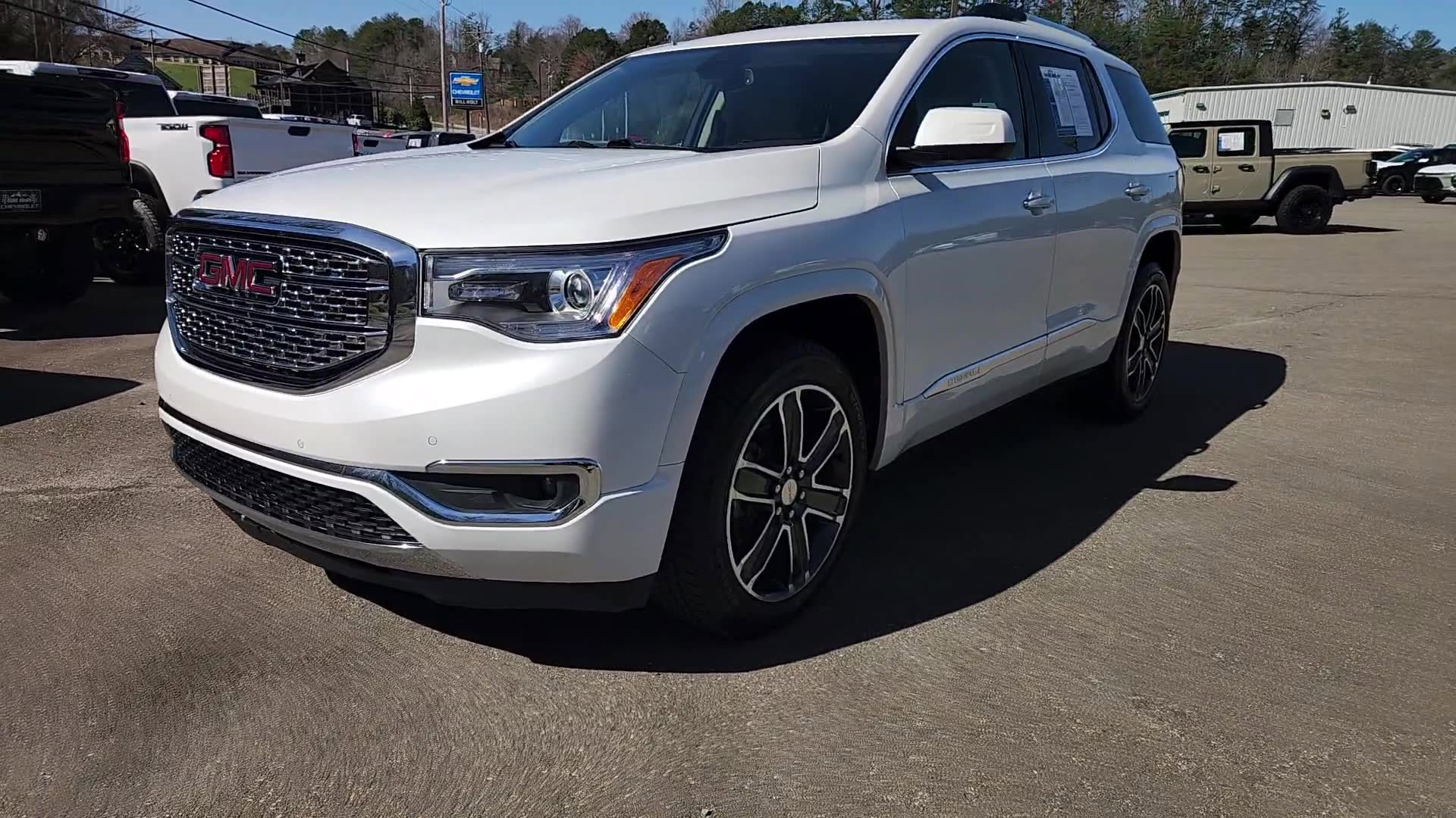Used 2019 GMC Acadia Denali image 12