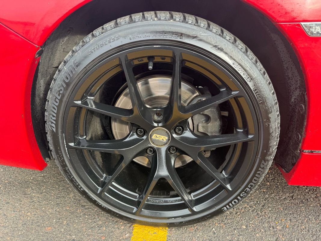 Used 2016 Subaru WRX image 9