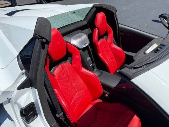 Used 2023 Chevrolet Corvette Stingray Premium Conv w/ Z51 Performance Package RWD image 22