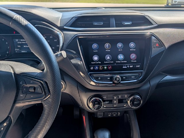 Used 2023 Chevrolet TrailBlazer RS w/ Convenience Package FWD image 17