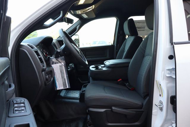 New 2025 RAM 3500 Tradesman AWD/4WD image 10