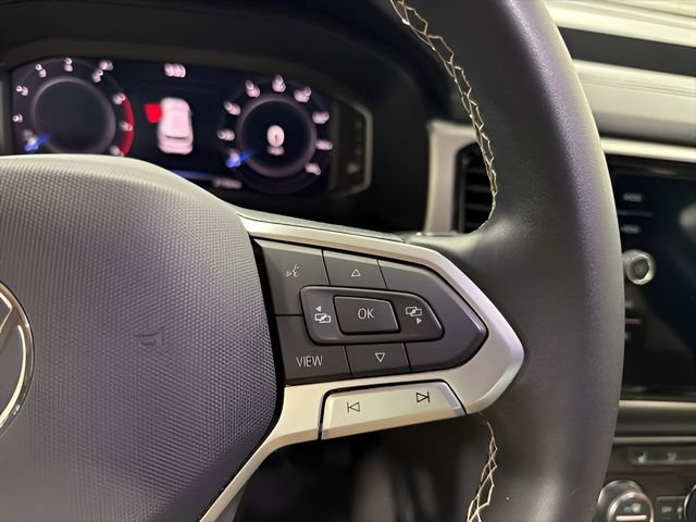 Used 2023 Volkswagen Atlas Cross Sport SE w/ Black Wheel Package image 17