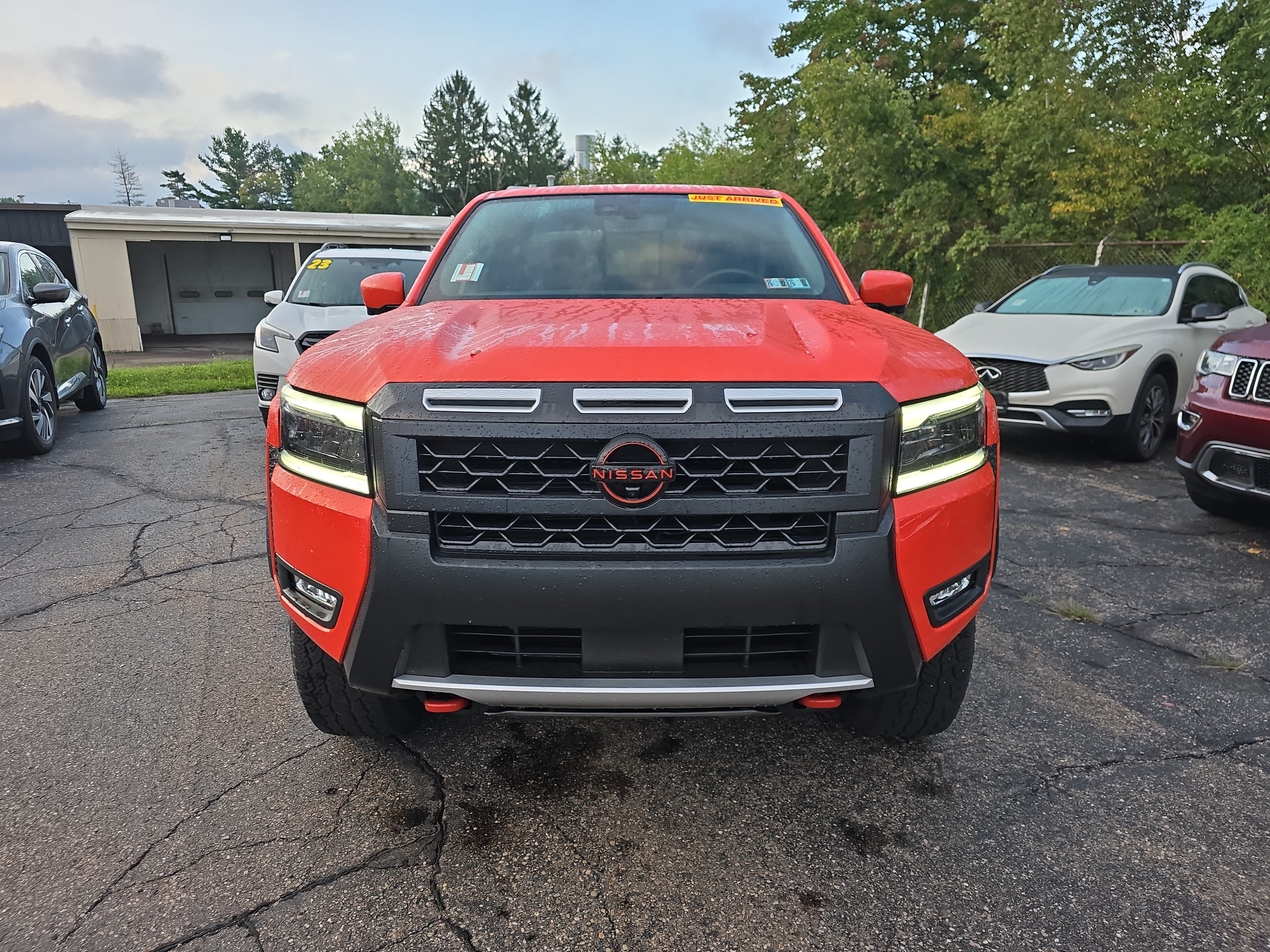 Used 2026 Nissan Frontier PRO-4X w/ Pro Premium Package AWD/4WD image 11