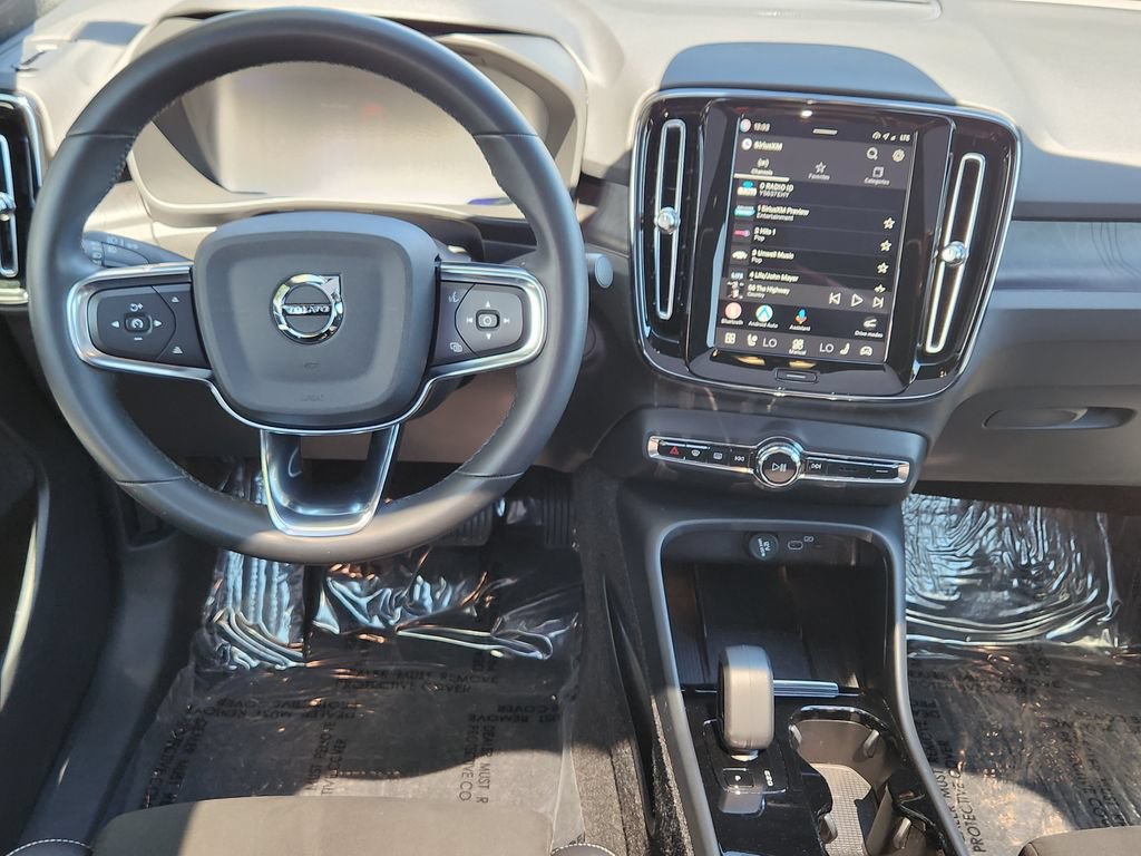 Used 2023 Volvo C40 P8 Recharge Ultimate w/ Protection Package Premier AWD/4WD image 3