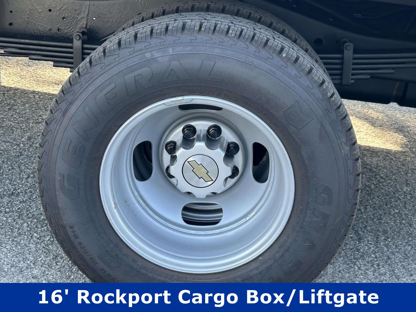 New 2026 Chevrolet Express 4500 w/ Power Convenience Package RWD image 8