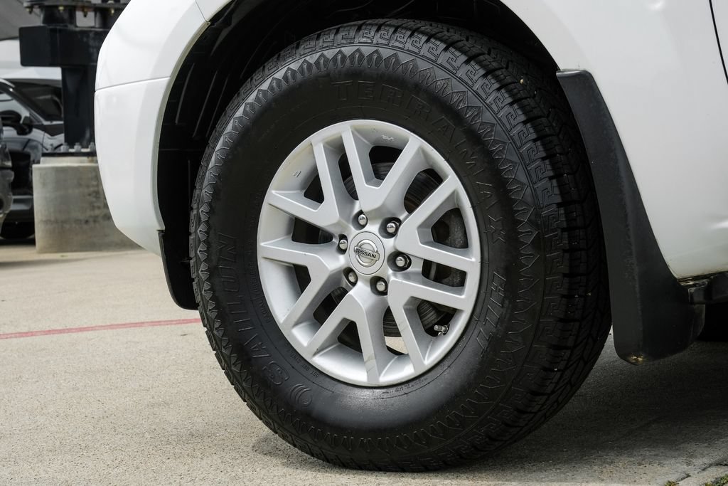 Used 2018 Nissan Frontier SV RWD image 50