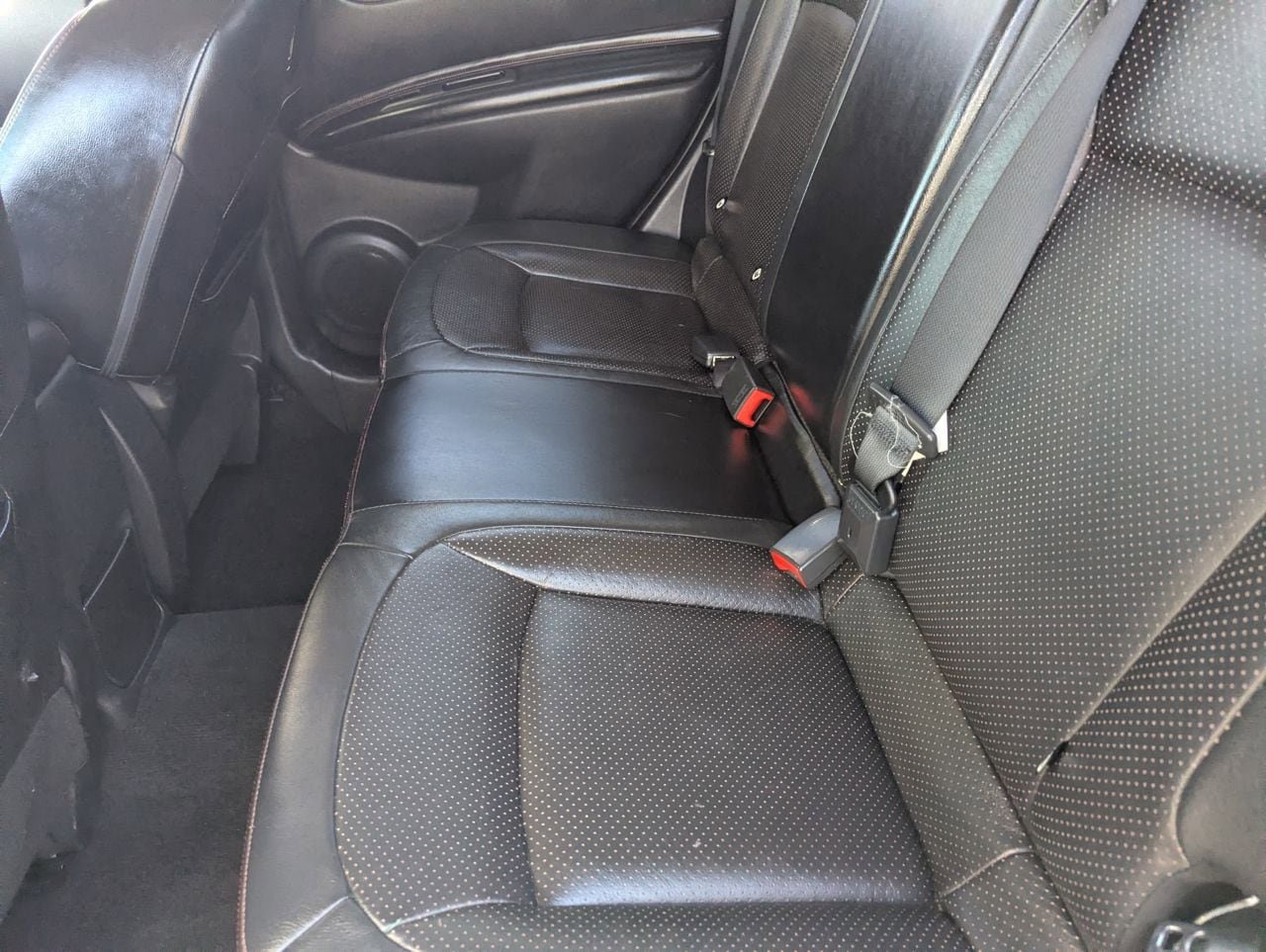 Used 2011 Nissan Rogue SV w/ SL Pkg image 17