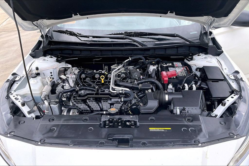 Used 2025 Nissan Altima 2.5 SV image 9