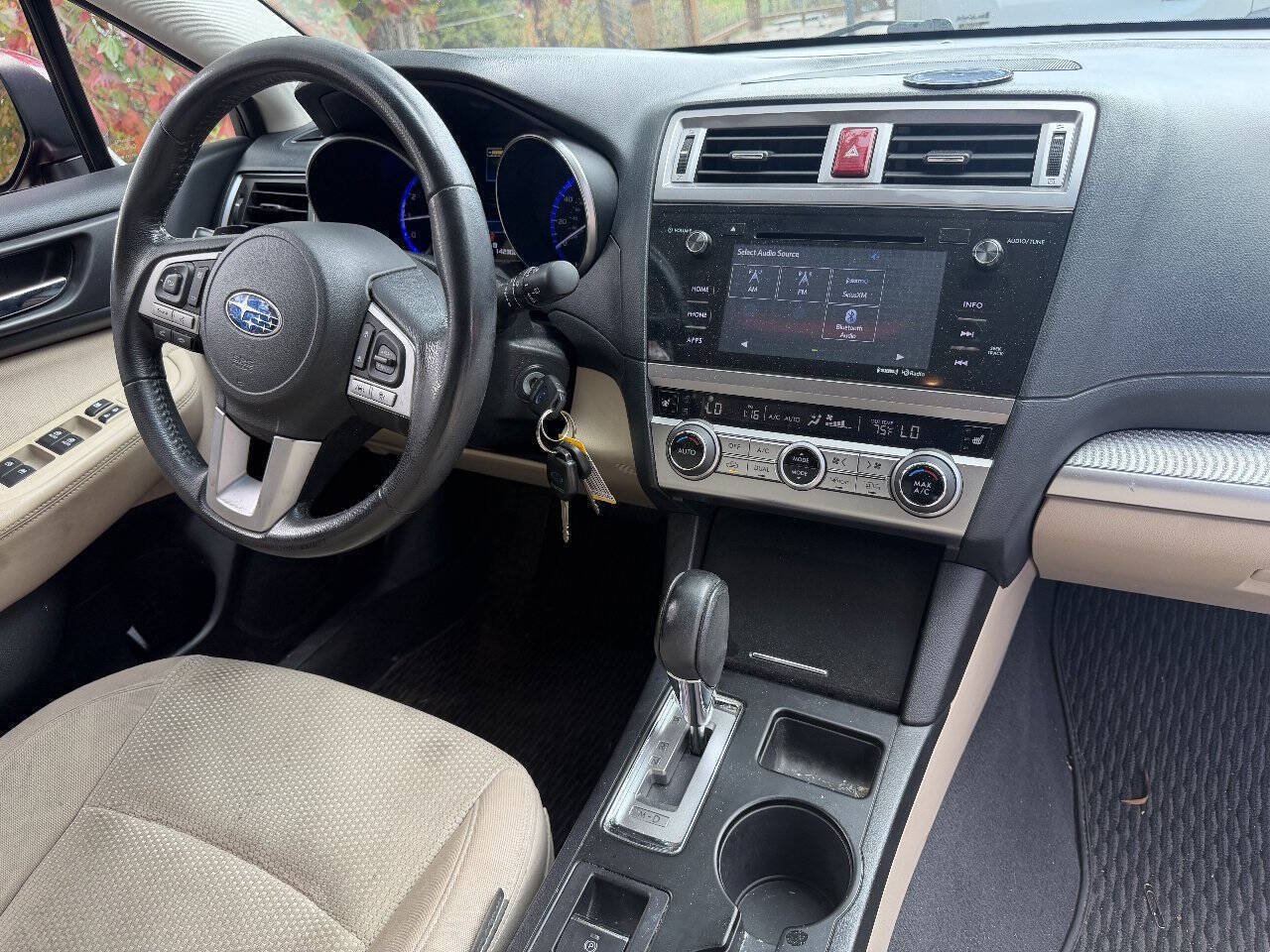 Used 2017 Subaru Outback 2.5i Premium AWD/4WD image 15