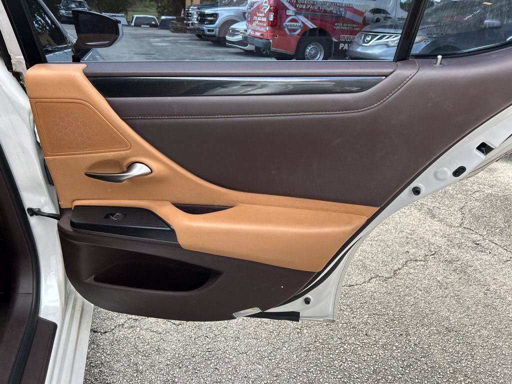 Used 2021 Lexus ES 350 w/ Accessory Package FWD image 44