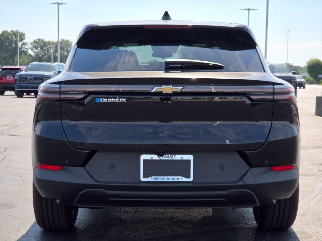 New 2026 Chevrolet Equinox EV LT FWD image 12