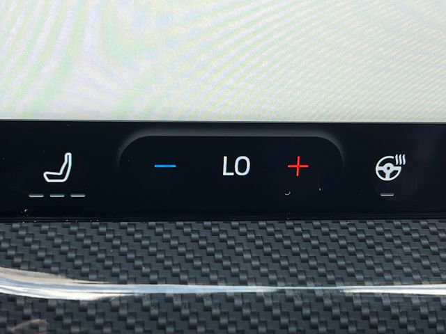 Certified 2024 Ford Escape ST-Line Elite w/ Premium Technology Package image 26