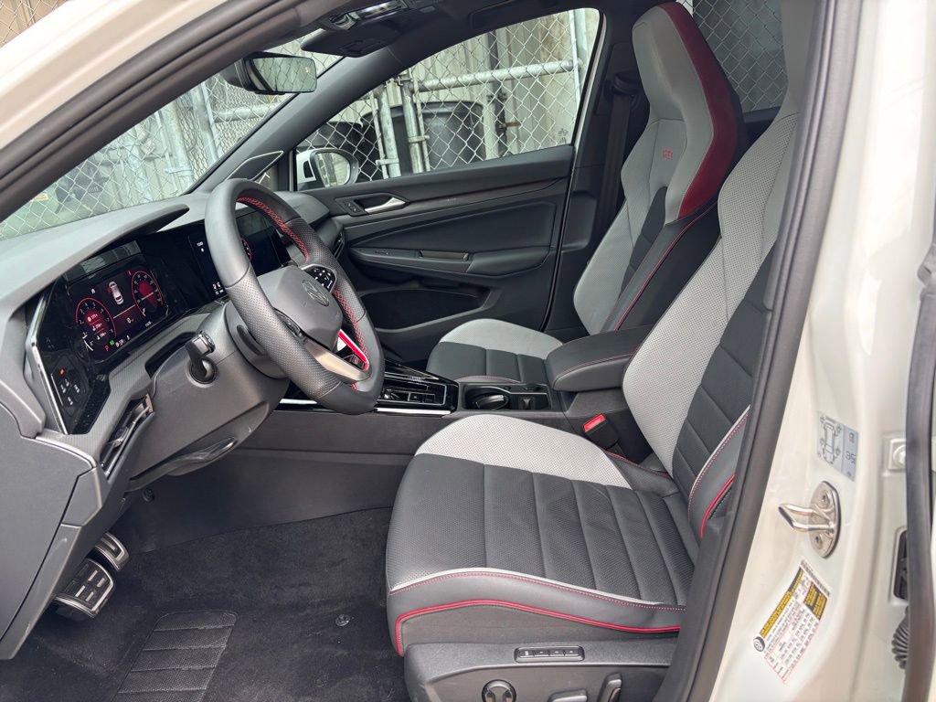 Used 2023 Volkswagen GTI Autobahn image 18