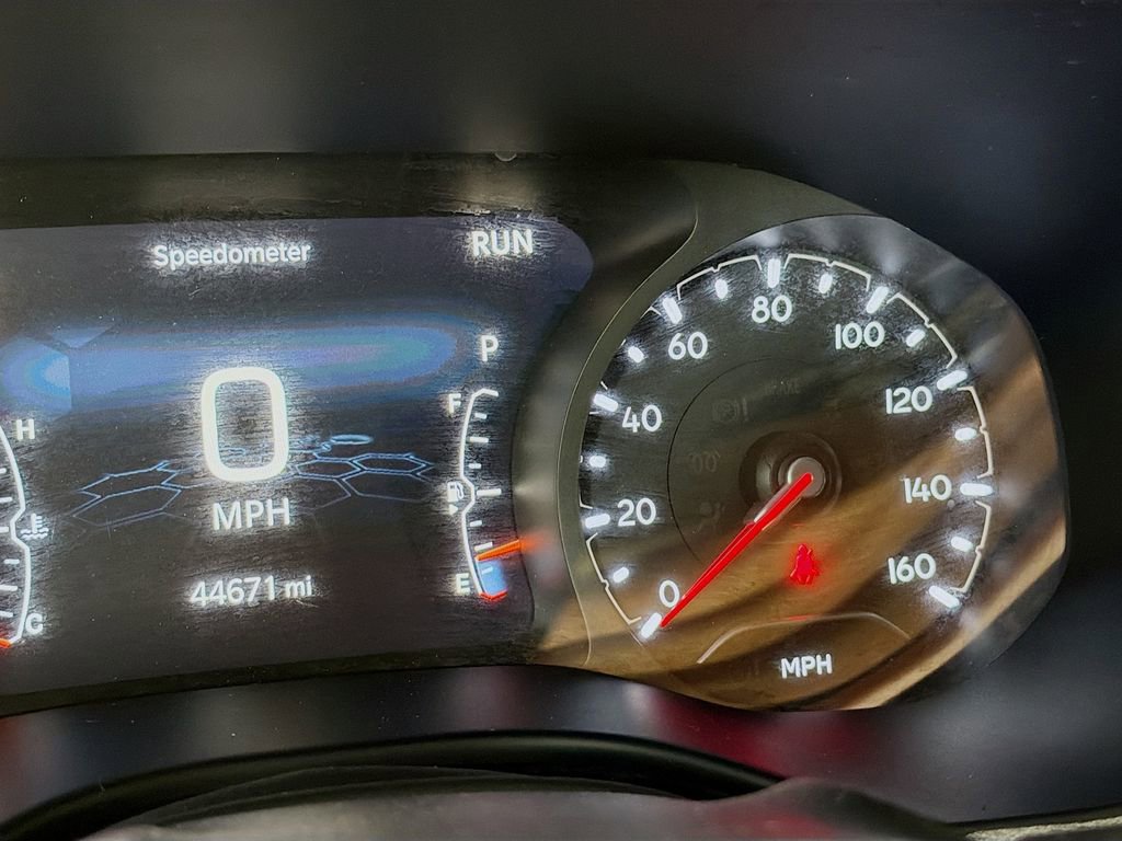 Used 2024 Jeep Compass Latitude image 15