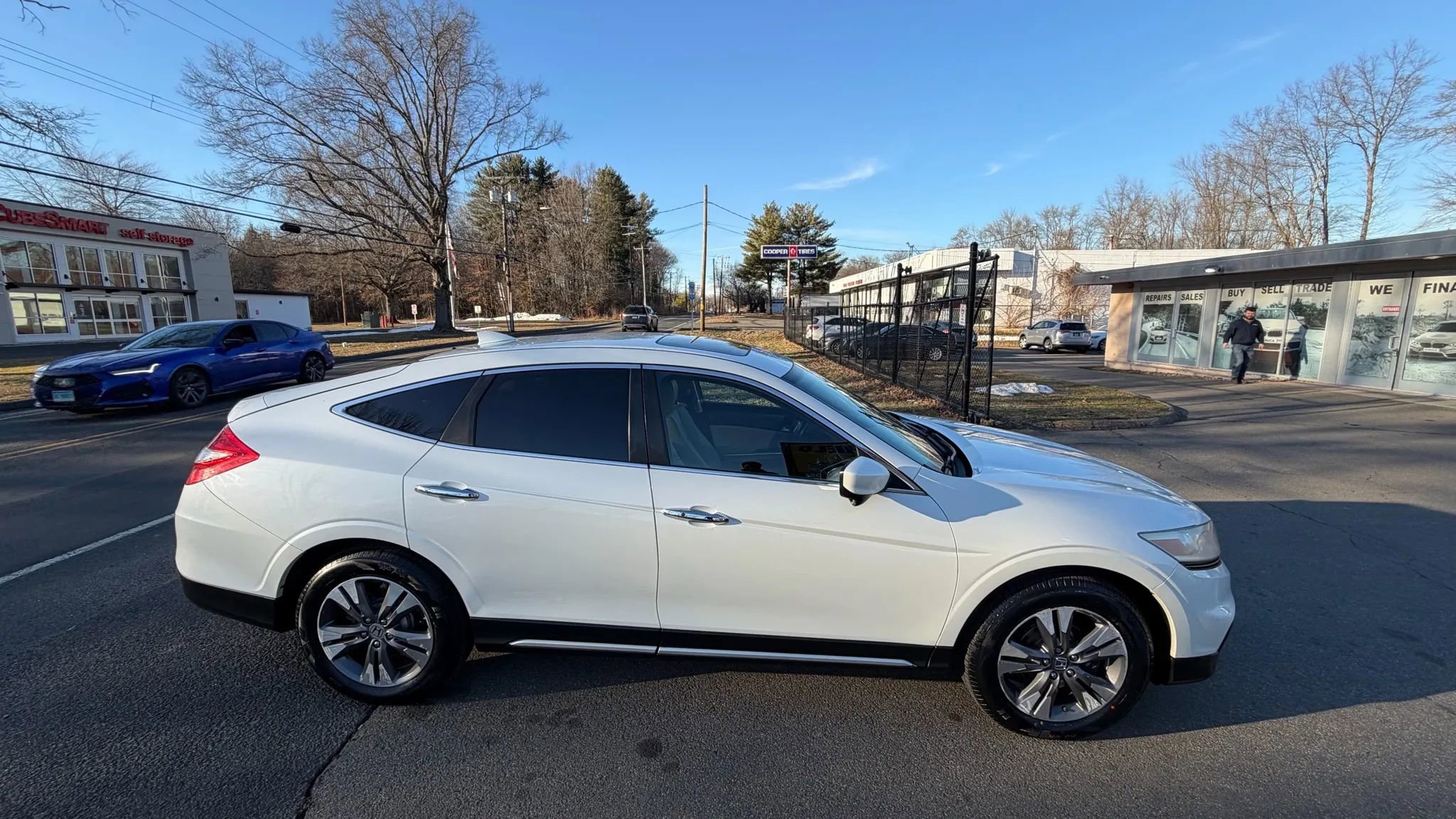 Used 2015 Honda Crosstour EX-L image 6