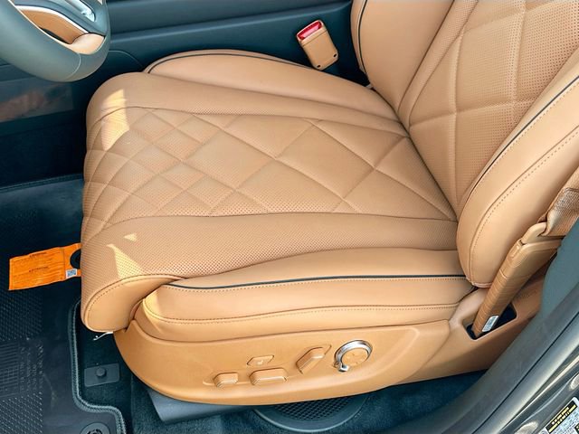 Certified 2025 Genesis GV80 3.5T Prestige image 21