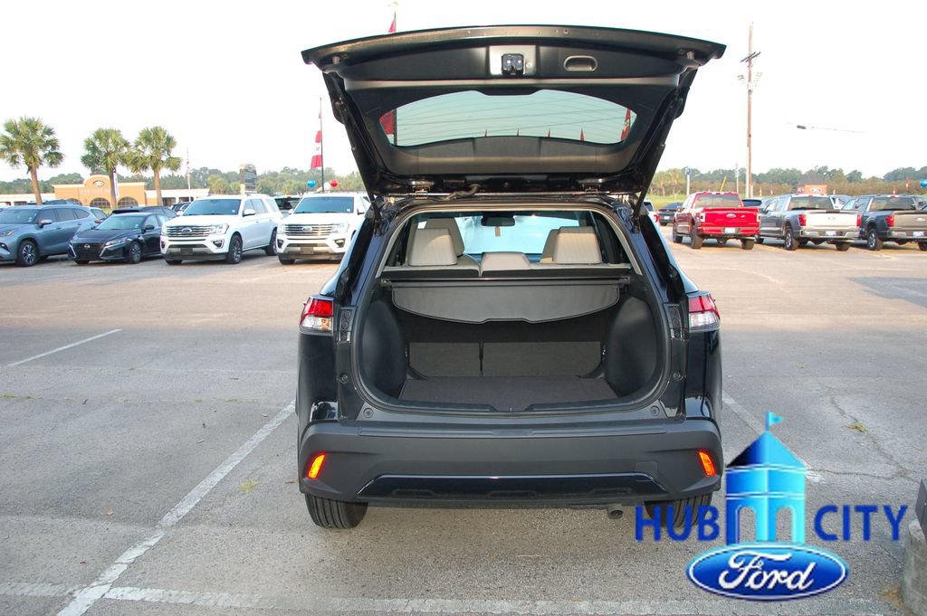 Used 2026 Toyota Corolla Cross L FWD image 21