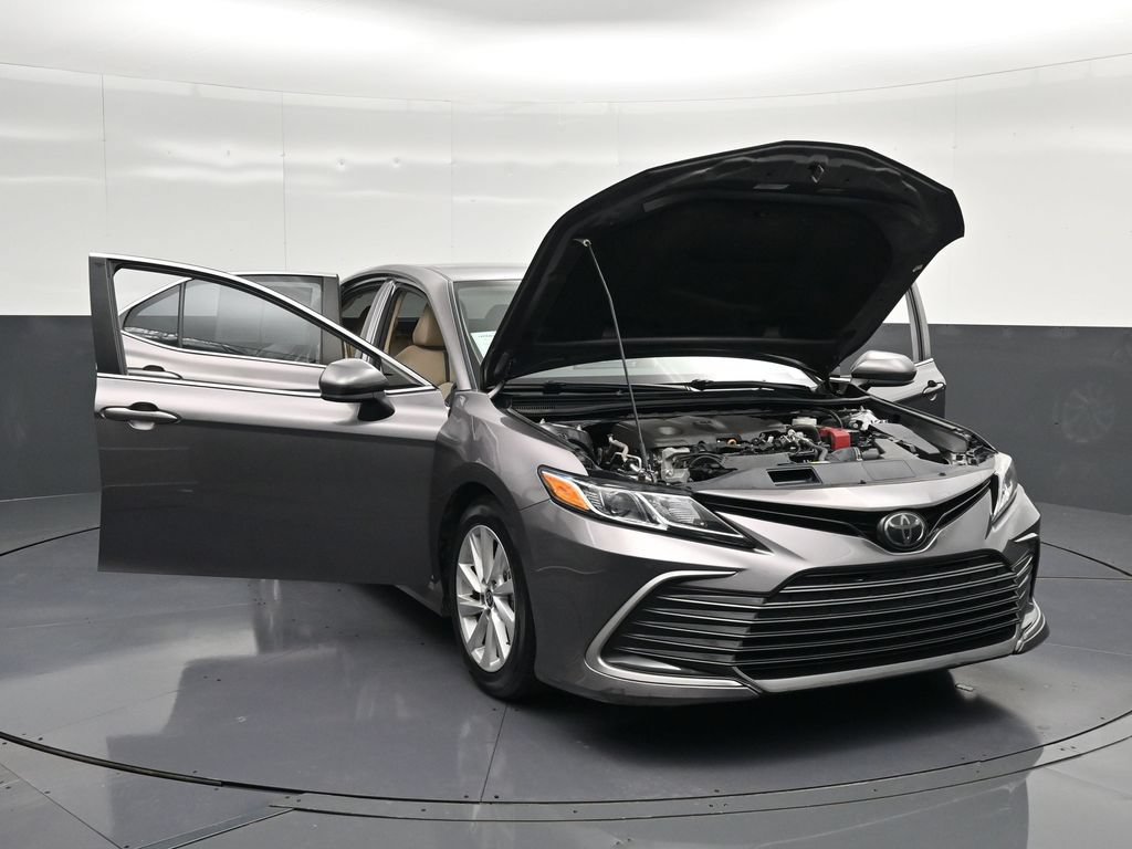 Used 2023 Toyota Camry LE FWD image 36