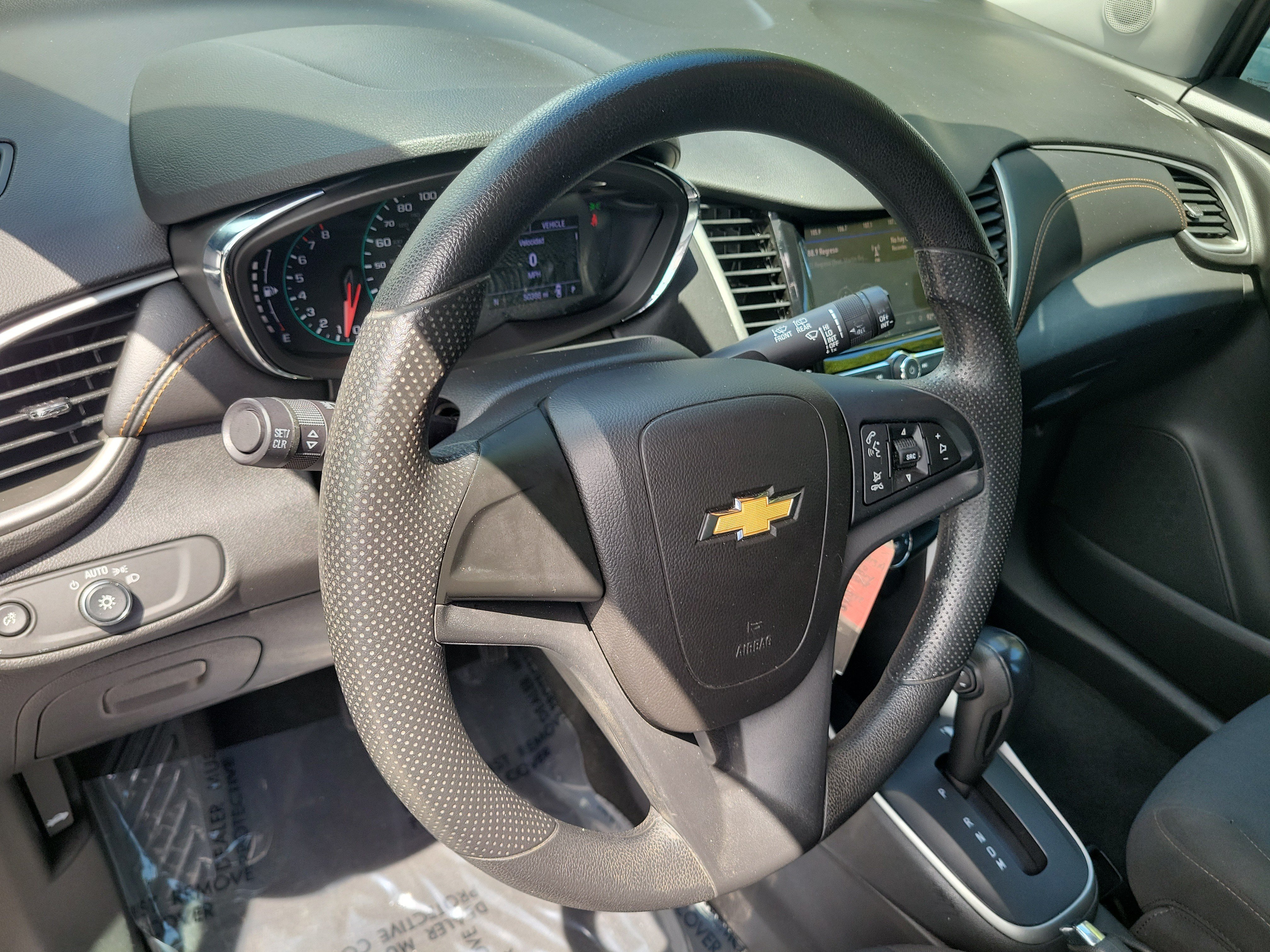 Used 2020 Chevrolet Trax LS FWD image 13