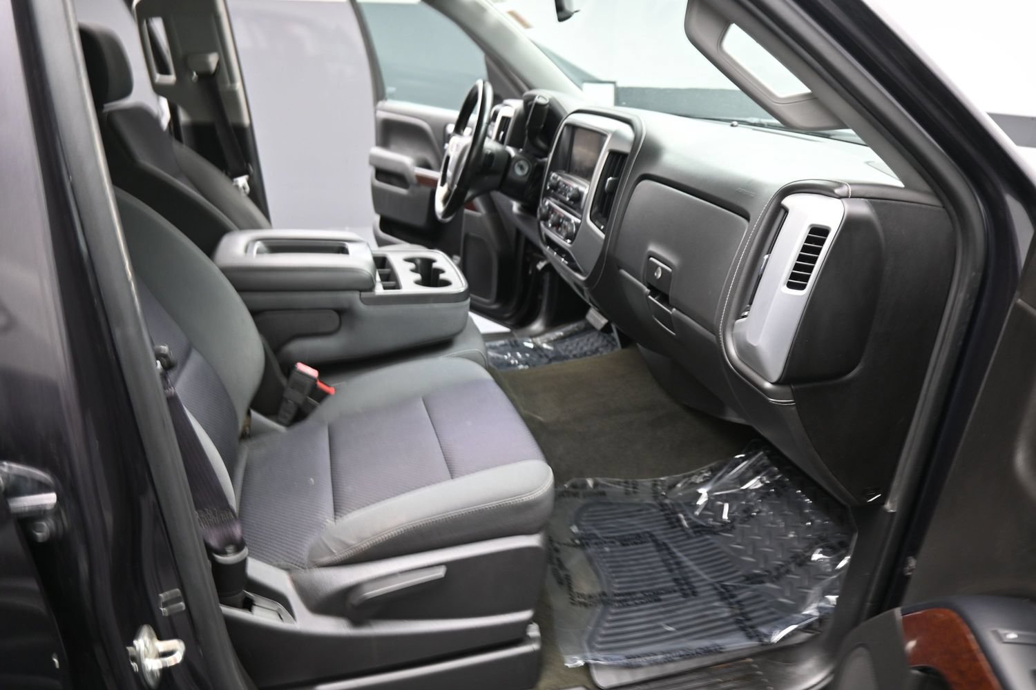 Used 2014 GMC Sierra 1500 SLE w/ SLE Value Package AWD/4WD image 19