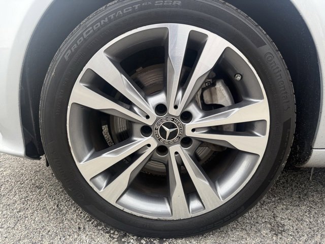 Used 2021 Mercedes-Benz C 300 4MATIC Sedan image 9