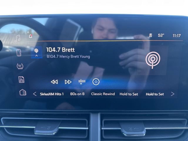 New 2026 Chevrolet Trax LT w/ Sunroof Package image 15