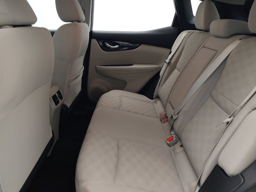 Used 2022 Nissan Rogue Sport SV FWD image 18
