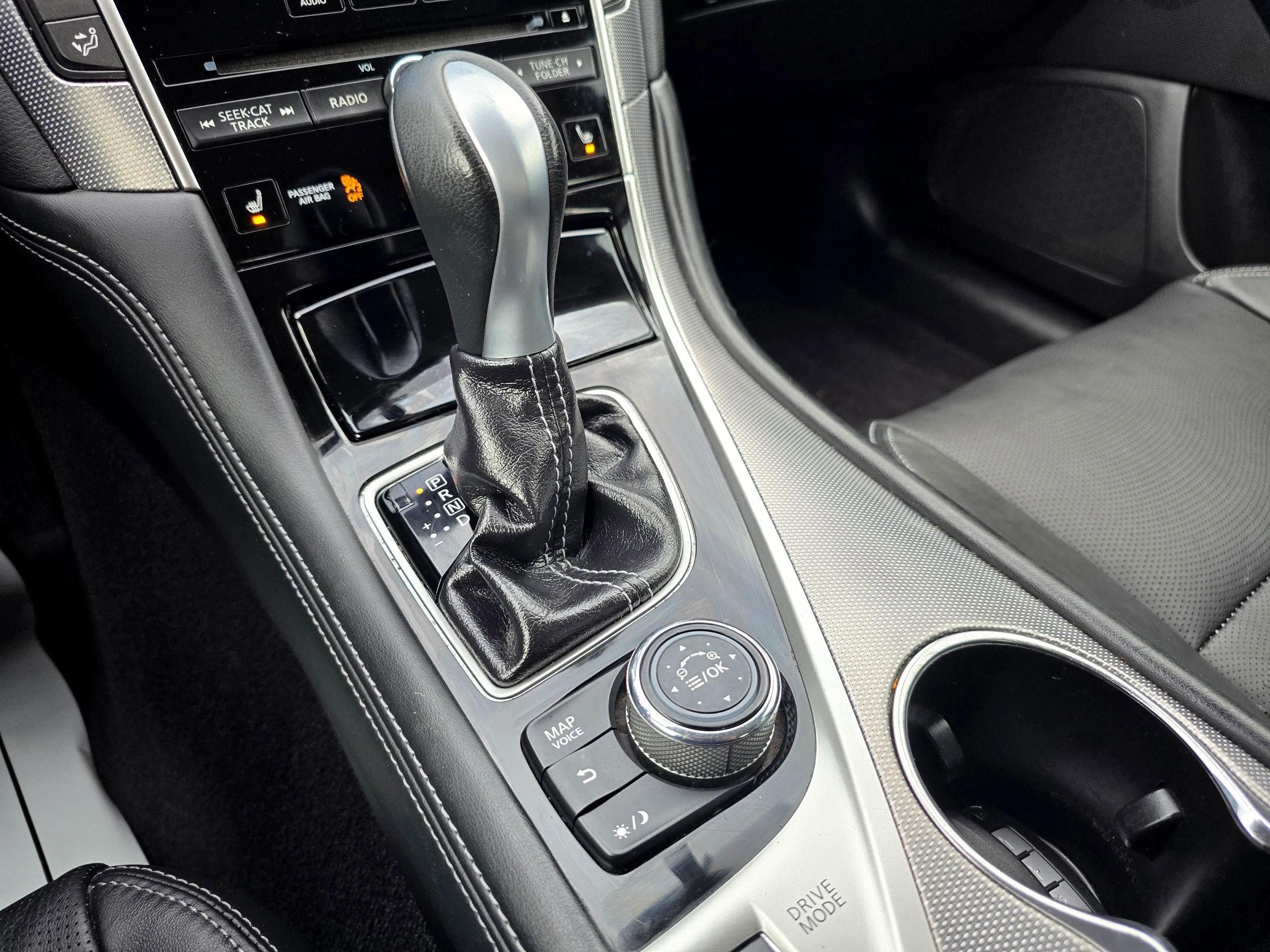 Used 2014 INFINITI Q50 Premium w/ Navigation Package AWD/4WD image 36