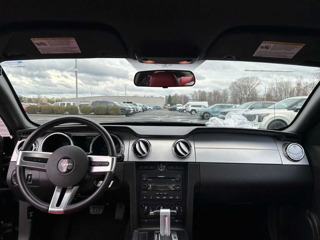 Used 2006 Ford Mustang GT Premium image 10