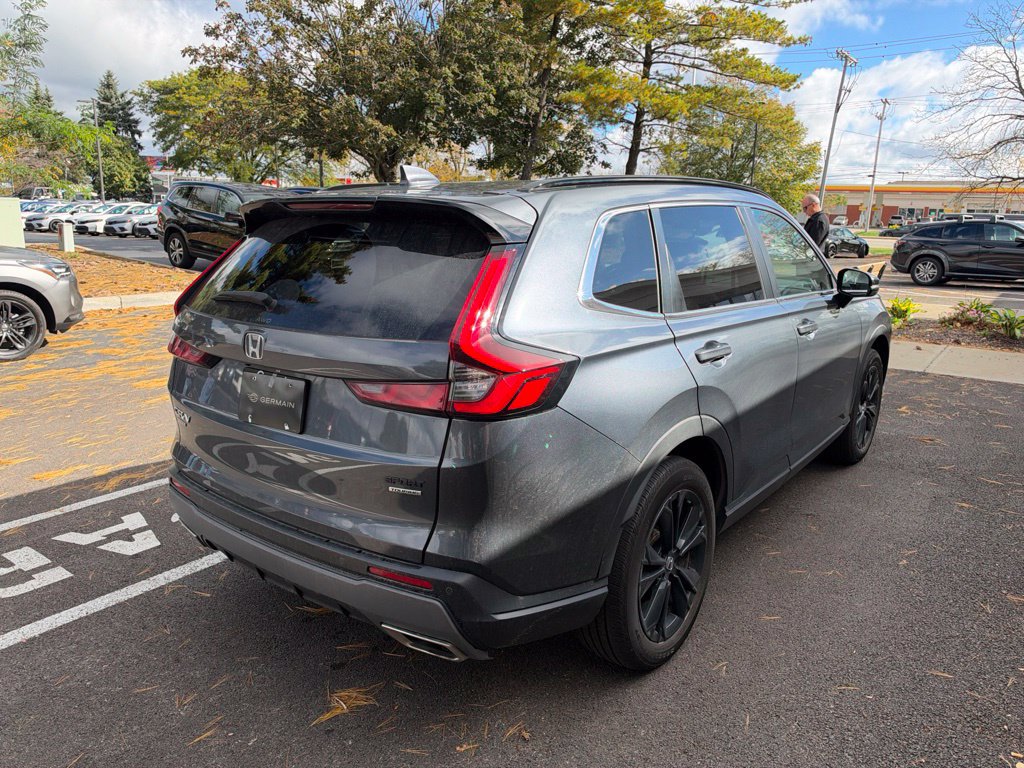 Used 2024 Honda CR-V Sport Touring image 7