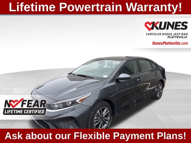 Used 2024 Kia Forte LXS FWD image 5