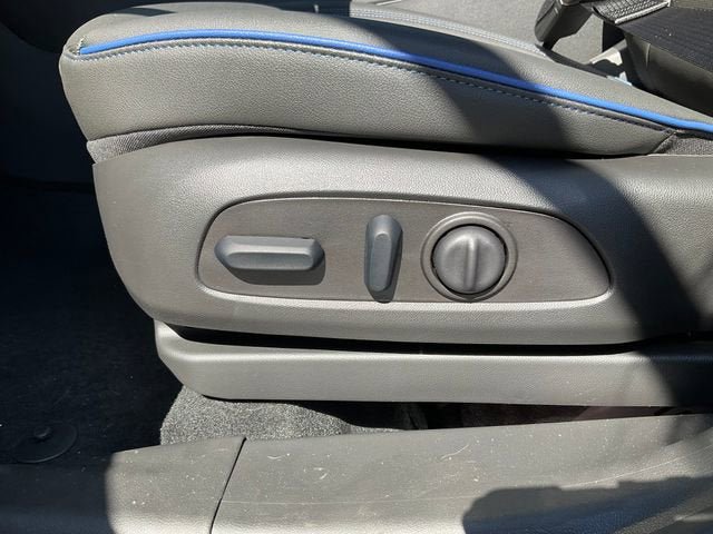 New 2026 Buick Encore GX Sport Touring w/ Advanced Technology Package FWD image 3