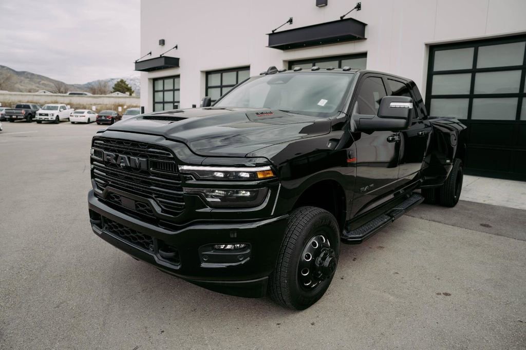 Used 2025 RAM 3500 Laramie image 3