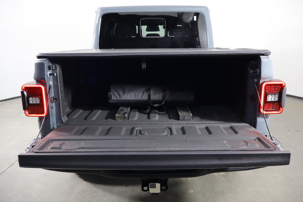 Used 2026 Jeep Gladiator Rubicon w/ Safety Group AWD/4WD image 10