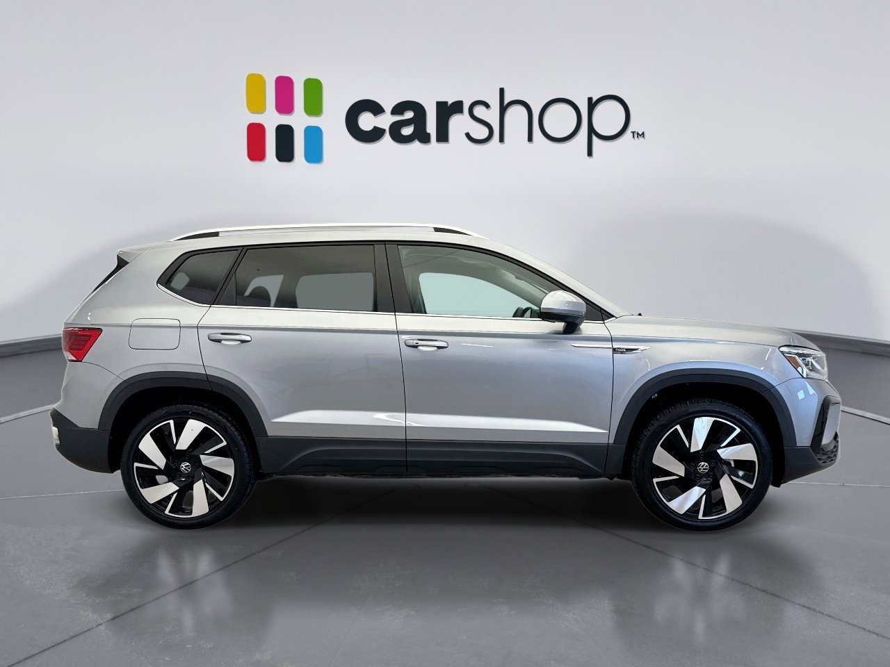 Used 2024 Volkswagen Taos SEL image 6