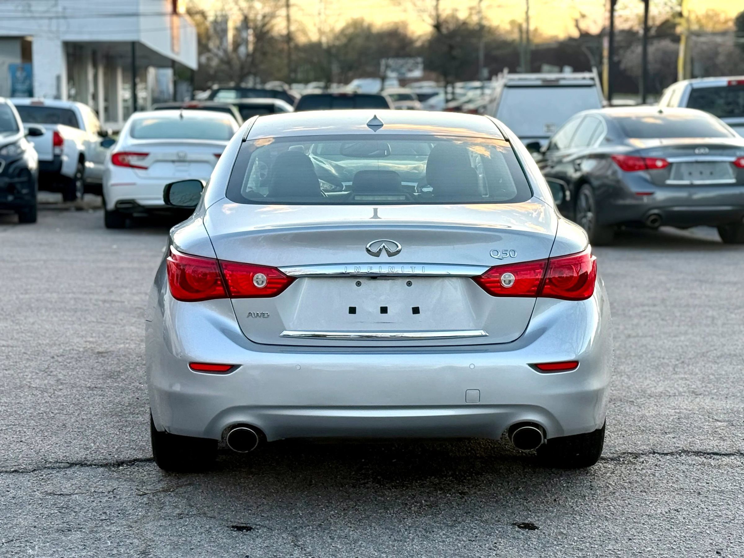 Used 2017 INFINITI Q50 Premium w/ 2.0T Premium Plus Package image 6