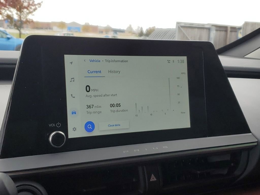 Used 2024 Toyota Prius Prime XSE image 21