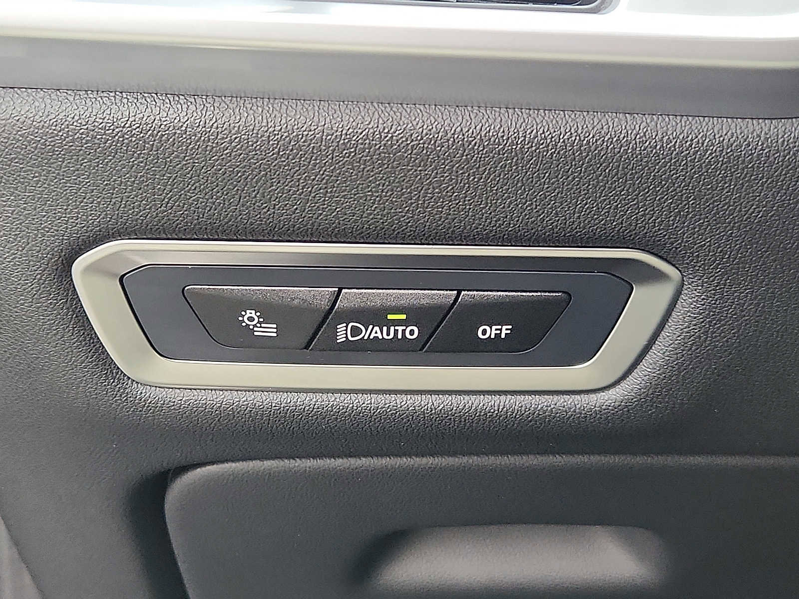 Certified 2024 BMW X7 xDrive40i image 22