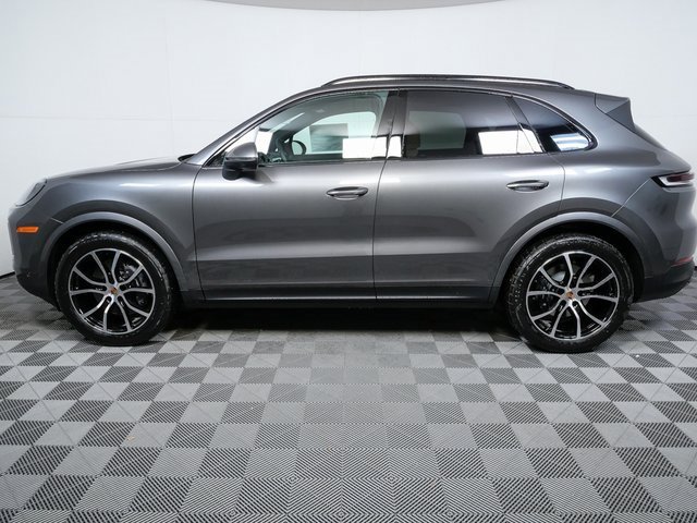 New 2026 Porsche Cayenne image 2