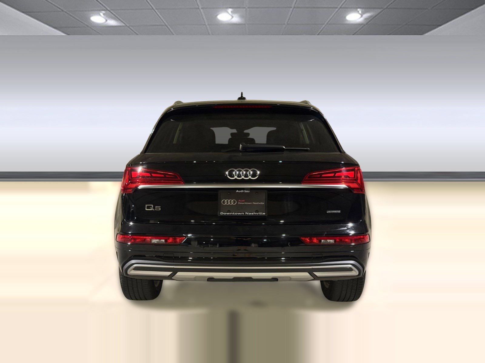 Used 2023 Audi Q5 2.0T Premium w/ Convenience Package AWD/4WD image 10