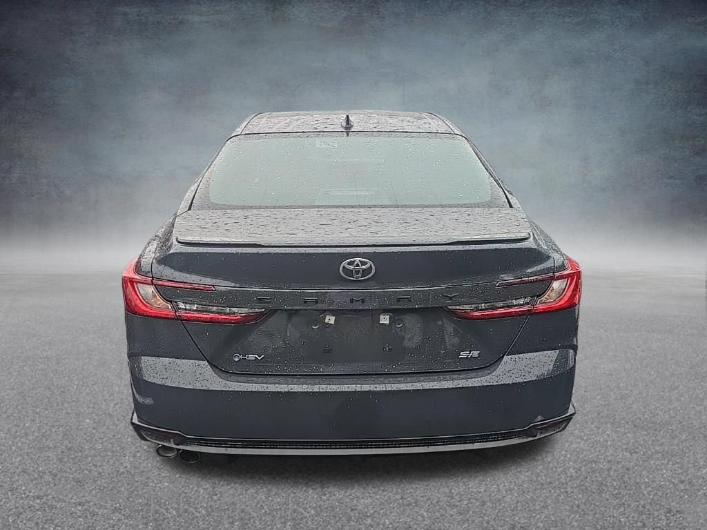 Used 2025 Toyota Camry SE FWD image 5