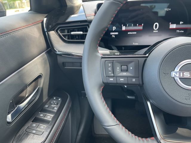 New 2025 Nissan Kicks SR image 30