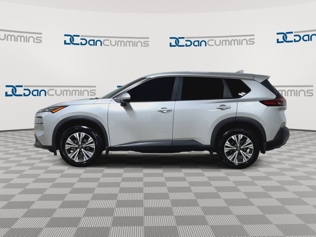 Used 2022 Nissan Rogue SV FWD image 5