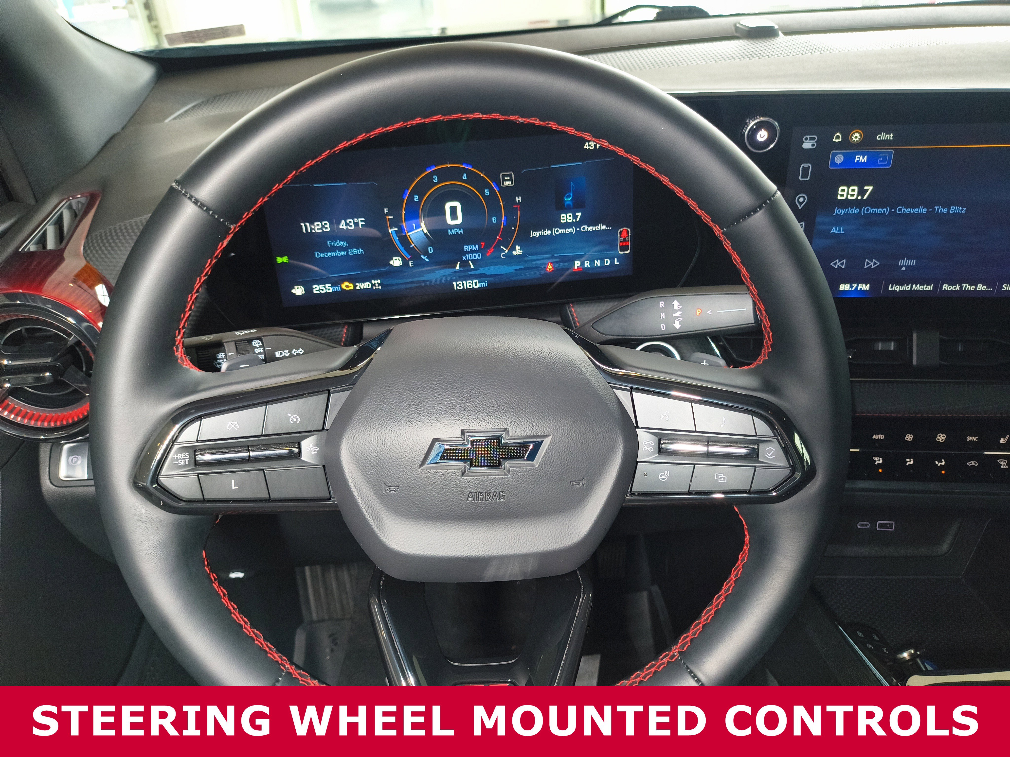 Used 2025 Chevrolet Equinox RS w/ Safety and Technology Package image 9